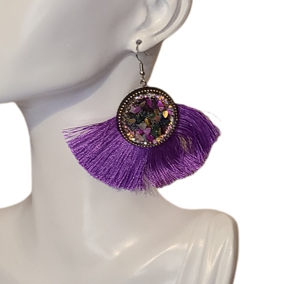💎 Purple Fringe Tassel Earrings - Picture 5 of 6